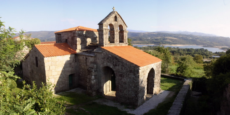 Conflicto entre veciños de Sta. Comba de Bande,pola auga (La Voz de Galicia)