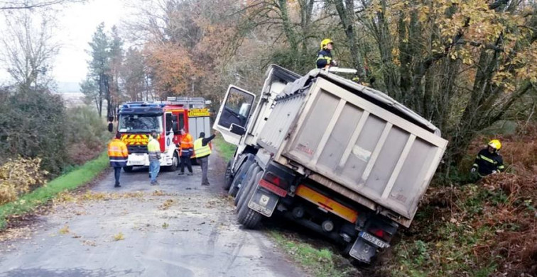 “Trailer” accidentado na estradas dós Blancos