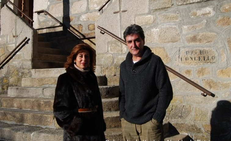 A Delegada da Xunta en Ourense reúnese co alcalde de Entrimo