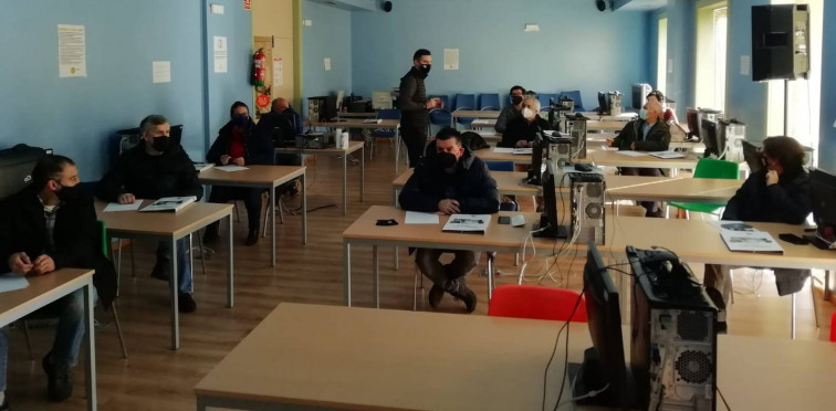 Os distintos estilos educativos, a debate no Programa Universitario de Maiores de Xinzo