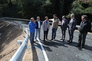 O río Airoa estrea ponte en Os Blancos
