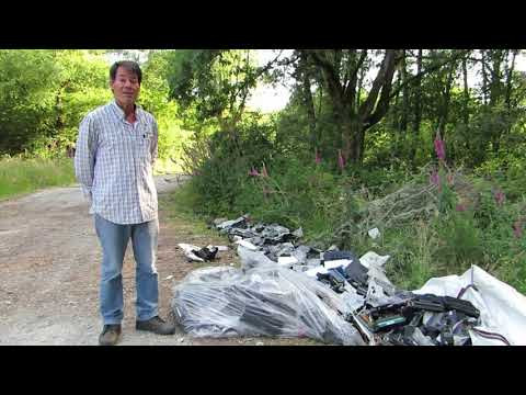 Vertidos de residuos informáticos en Rairiz de Veiga