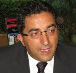 O ALCALDE DEBE ESTAR MOSQUEADO