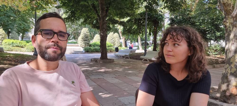 Alba e Xabier escritores de literatura infantil e xuvenil afincados na Limia
