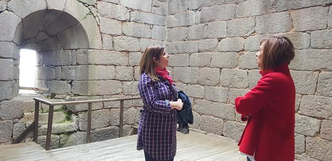 MARISOL DÍAZ SUPERVISA A ACTUACIÓN DE MELLORA DO ACCESO Á TORRE FÍRBEDA NO CONCELLO DE PORQUEIRA