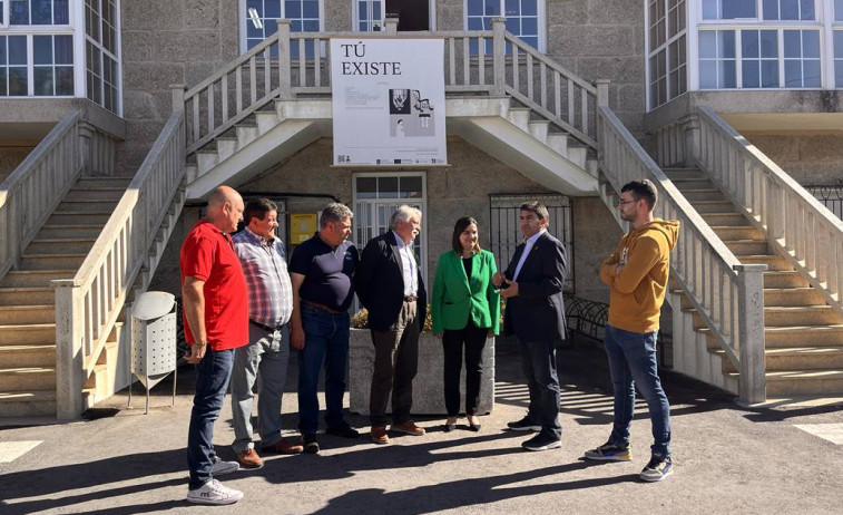 O delegado do Goberno visitou coa alcaldesa de Rairiz o Castelo da Saínza