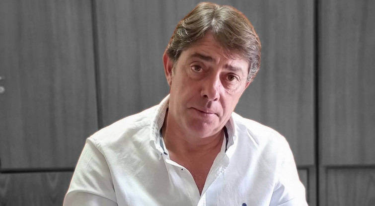 Antonio Fernández-Toni, fala baixo pero claro a dendealimia