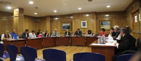 TODOS OS IMPOSTOS DOS VECIÑOS DE XINZO SON PARA PAGAR O PERSOAL DO CONCELLO