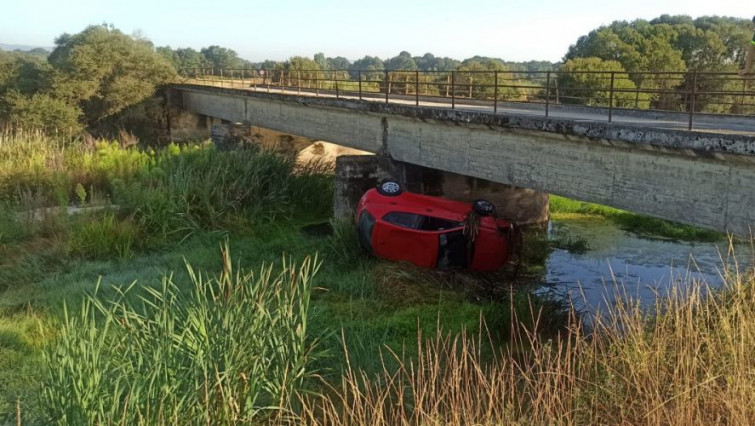 Morre tras caer co seu vehículo ao río Limia en Rairiz de Veiga