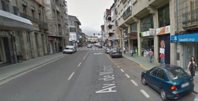 A Policía Local de Xinzo prepara o dispositivo para o paso da volta ciclista pola vila