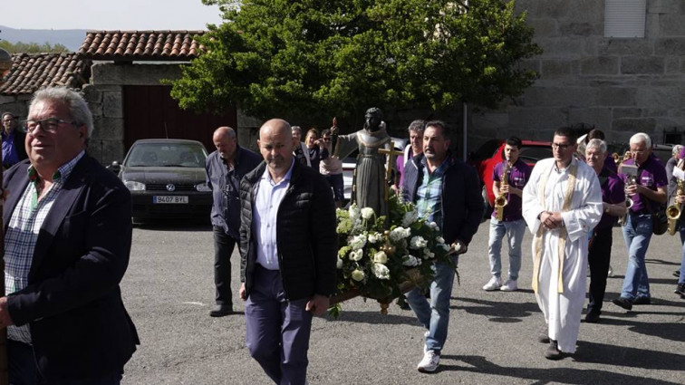 Parada de Outeiro celebrou o S. Benito Preto