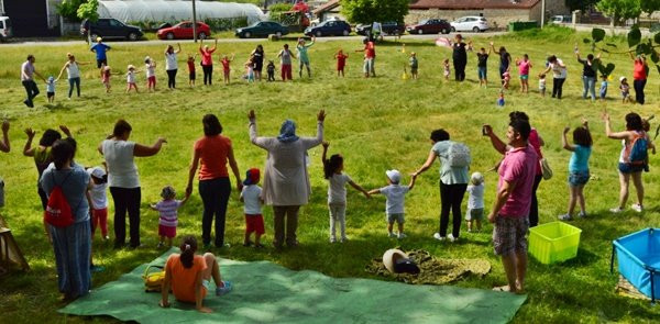 O Encontro de Educación Infantil familiar na Limia reúne a máis de 100 persoas en Lodoselo