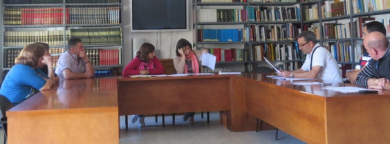 Denuncian un caso de manipulación para favorecer a contratación de persoal no Concello de Rairiz