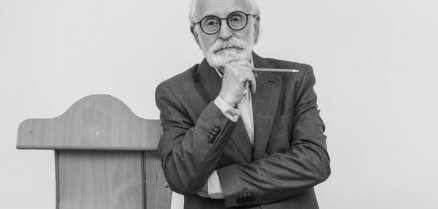 RÉQUIEM POR LOS MAESTROS