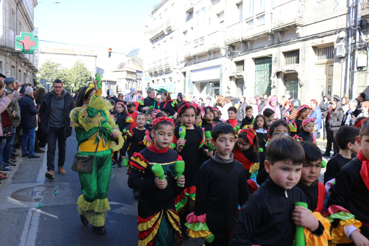Máis de 1.600 persoas participaron no desfile infantl esta mañá en Xinzo