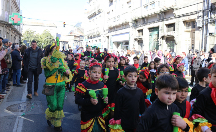 Máis de 1.600 persoas participaron no desfile infantl esta mañá en Xinzo