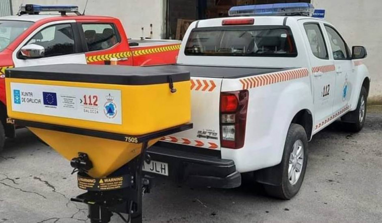Sandiás recibirá da Xunta un  esparexedor de sal