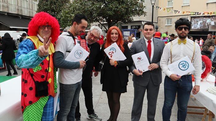 Aínda quedaba imaxinación para o domingo de piñata
