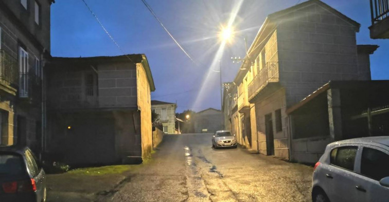 Máis lámparas led en Sandiás