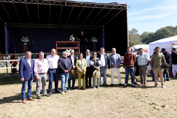 Batalla de Mouros e Cristiáns na Sainza 2023