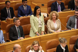 Cristina Campero, tomou posesión no pleno de Parlamento galego fai dúas horas