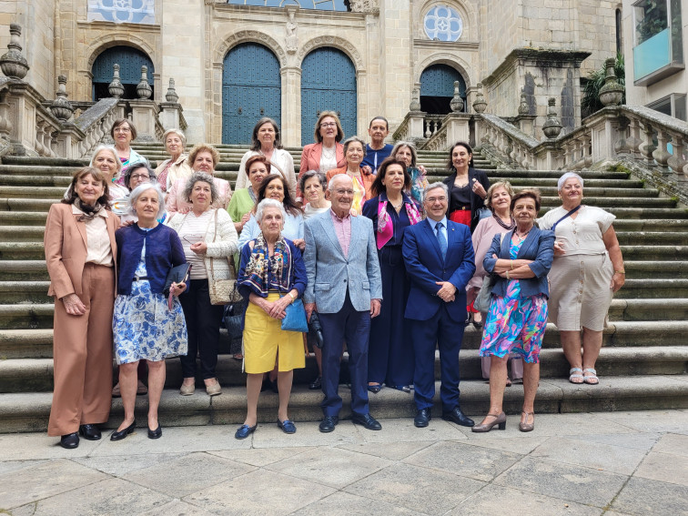 Homenaxe ás primeiras enfermeiras formadas en Ourense fai 50 anos