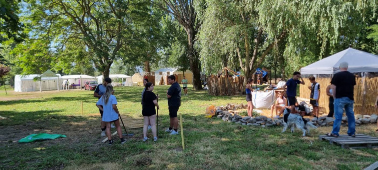 O campamento do ESQUECEMENTO  está case a punto