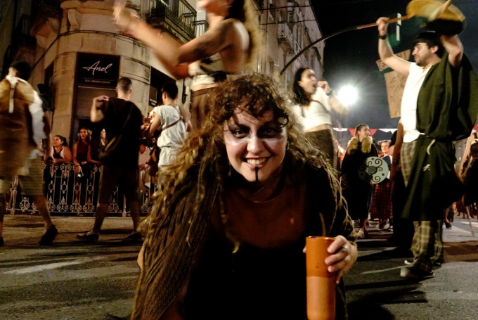 ESQUECEMENTO 24-Desfile venres, Castrexos