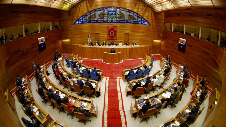 Os deputados galegos sóbense o soldo un 7% e gañarán como mínimo 5.400 euros mensuais