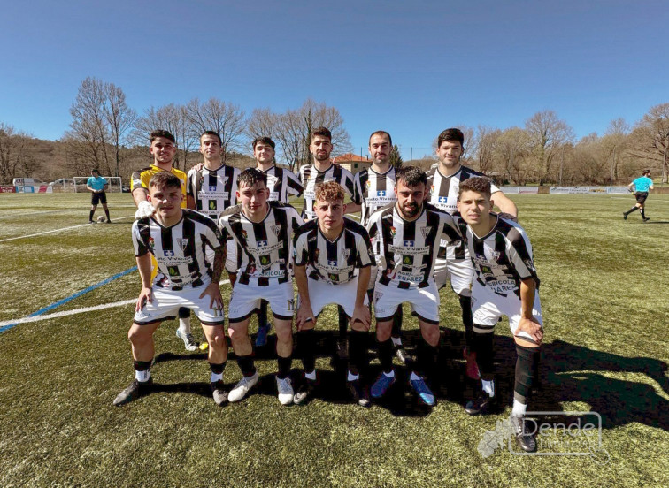 O anti-fútbol converteuse no modo estándar de frear aos limianos. (Maceda 0- Antela 0)