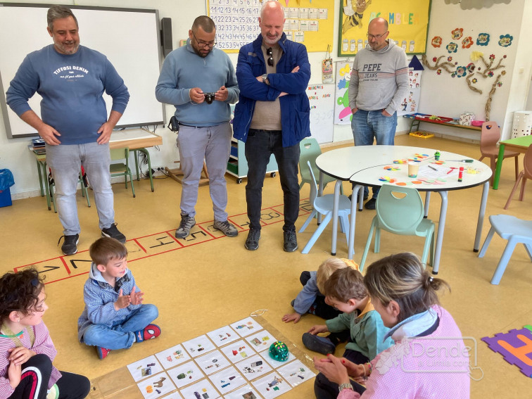 ​Visita de catro profesores portugueses do Agrupamento de Escolas Terras de Larus ao CEIP Prulingüe dos Blancos