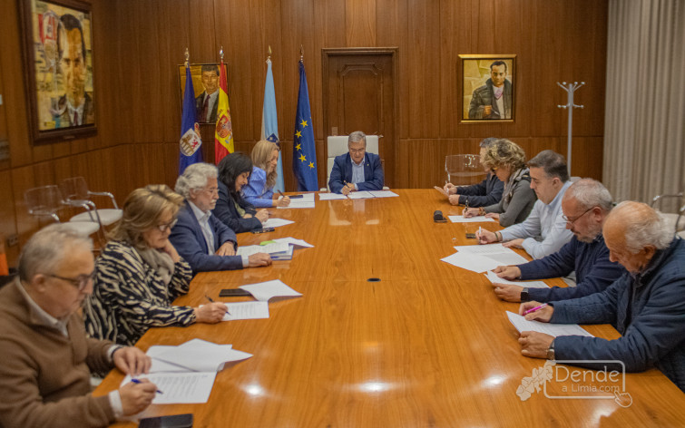 A Deputación mobiliza 353.000 euros en cooperar con concellos, asociacións veciñais e entidades deportivas da provincia