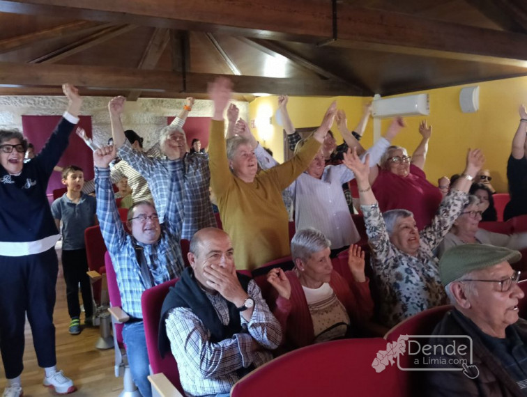 Sandiás celebrou o Día das Letras Galegas cun obradoiro musical