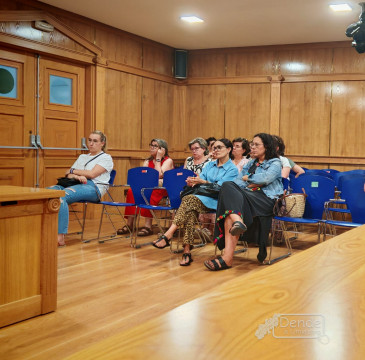 Zamora guarda silencio por las víctimas del atentado de Barcelona 
