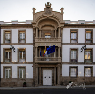 Zamora guarda silencio por las víctimas del atentado de Barcelona 