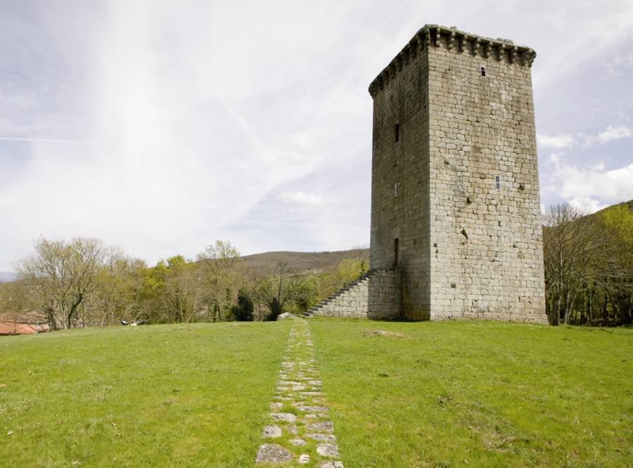 TORRE PORQUEIRA