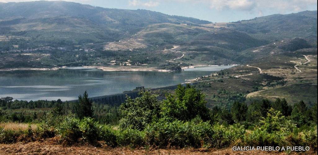 EMBALSE DE SALAS, MUIÑOS 01