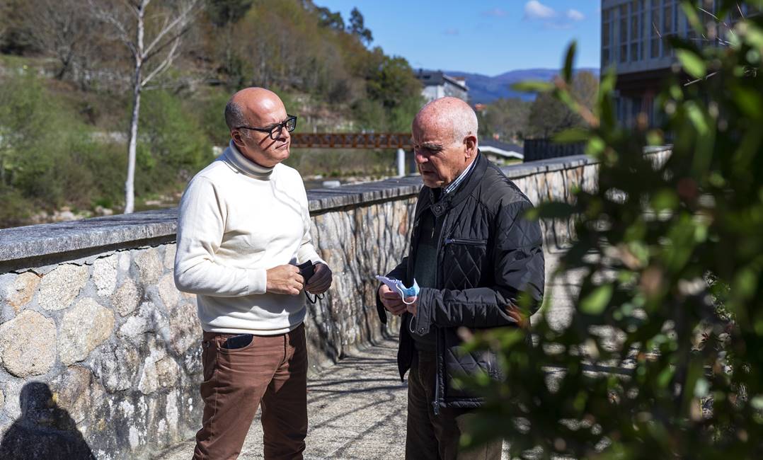 Encontro Manuel Baltar (Presidente da Deputación Ourense) co profesor Antonio Rodríguez Colmenero no Balneario de Lobios.