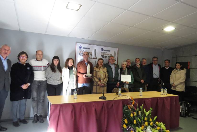 Foto de familia con alcaldes e concelleiros da Limia