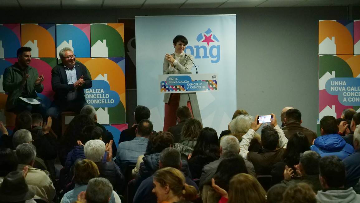FOTO ANAPONTON VILAR DE SANTOS ACTO PRESENTACIÓN CANDIDATO ALCALDÍA 1