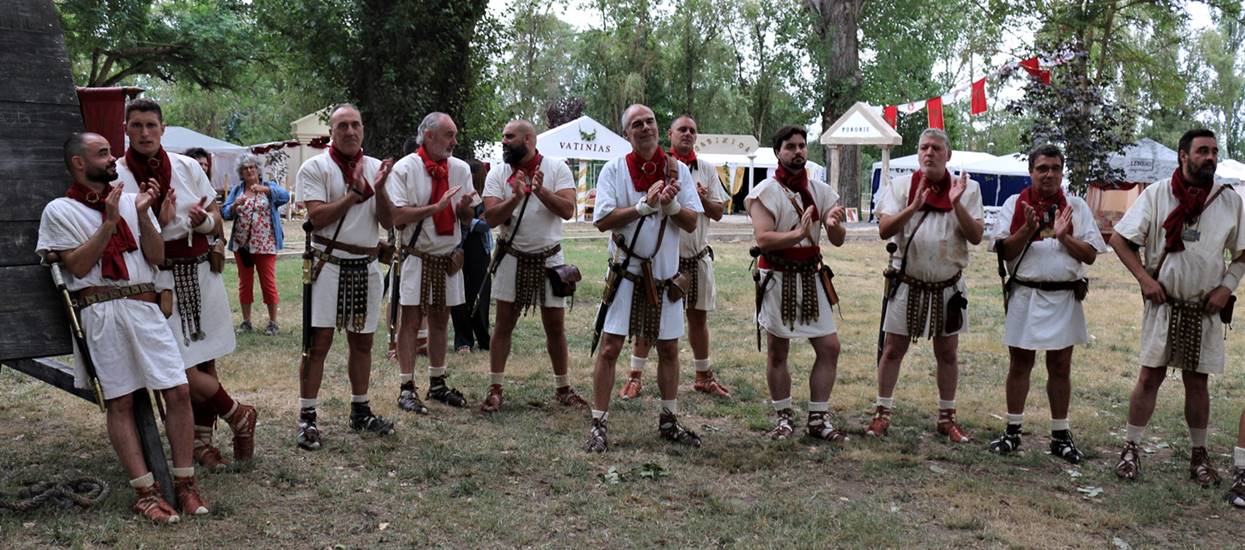 Tropas invitadas este ano
